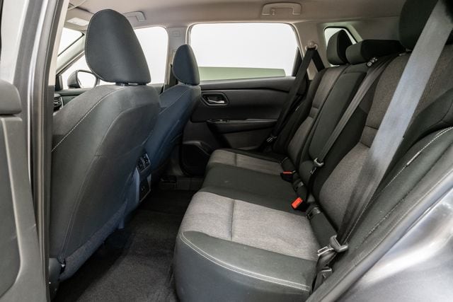 2025 Nissan Rogue SV - Photo 26