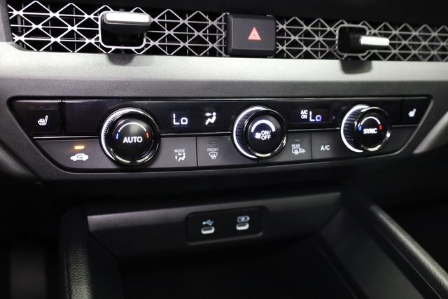 2025 Honda Accord SE - Photo 17