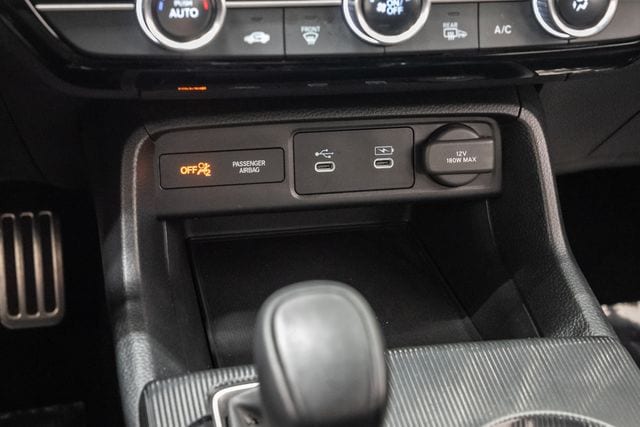 2025 Honda Civic Hatchback Sport - Photo 17