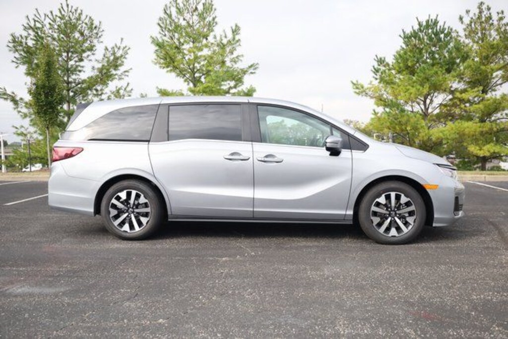 New 2026 Honda Odyssey EX-L Van Passenger
