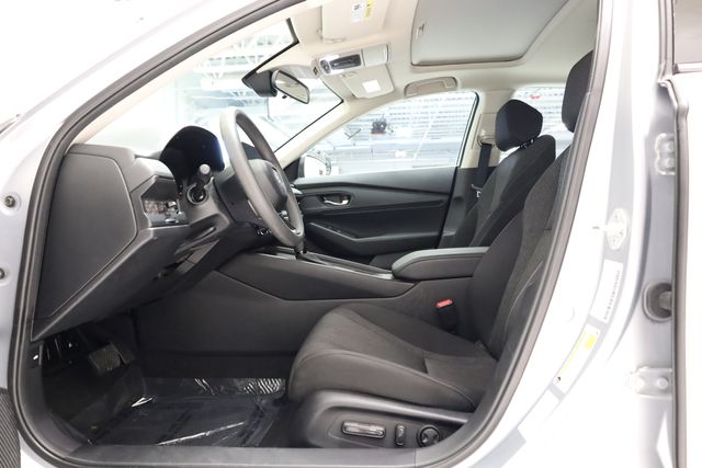 2025 Honda Accord SE - Photo 10