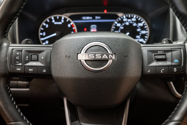 2025 Nissan Rogue SV - Photo 14