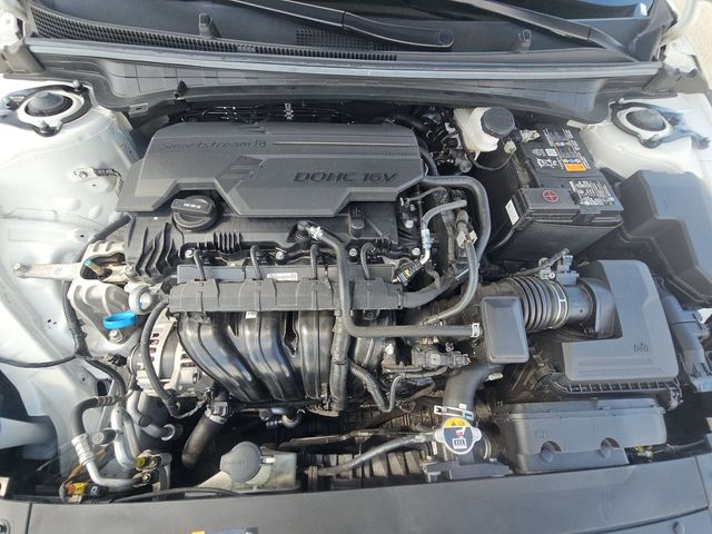 2025 Kia K4 LXS - Photo 13
