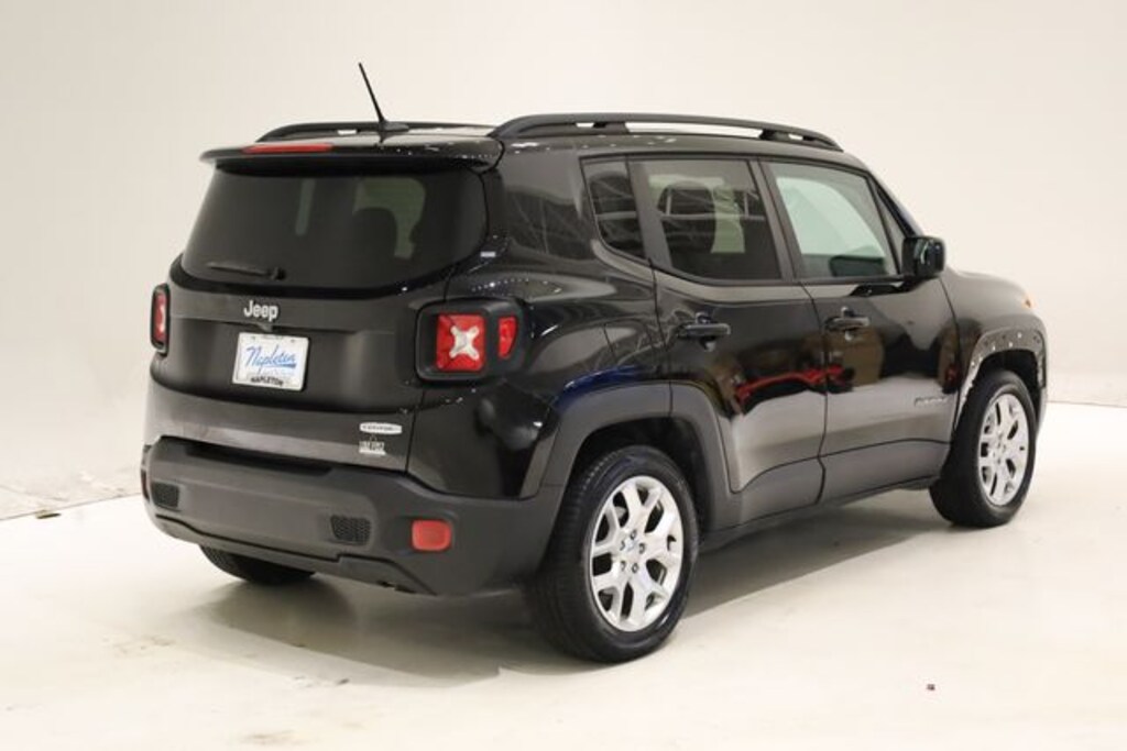 Used 2017 Jeep Renegade Latitude SUV