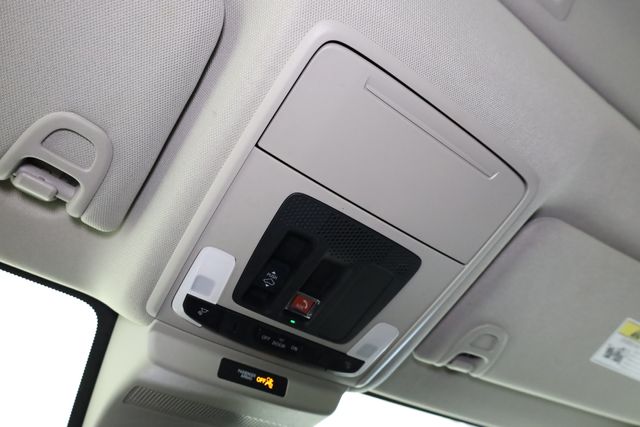 2025 Honda Accord SE - Photo 20