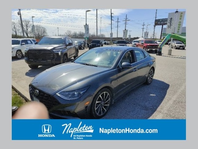 2022 Hyundai Sonata Limited Sedan