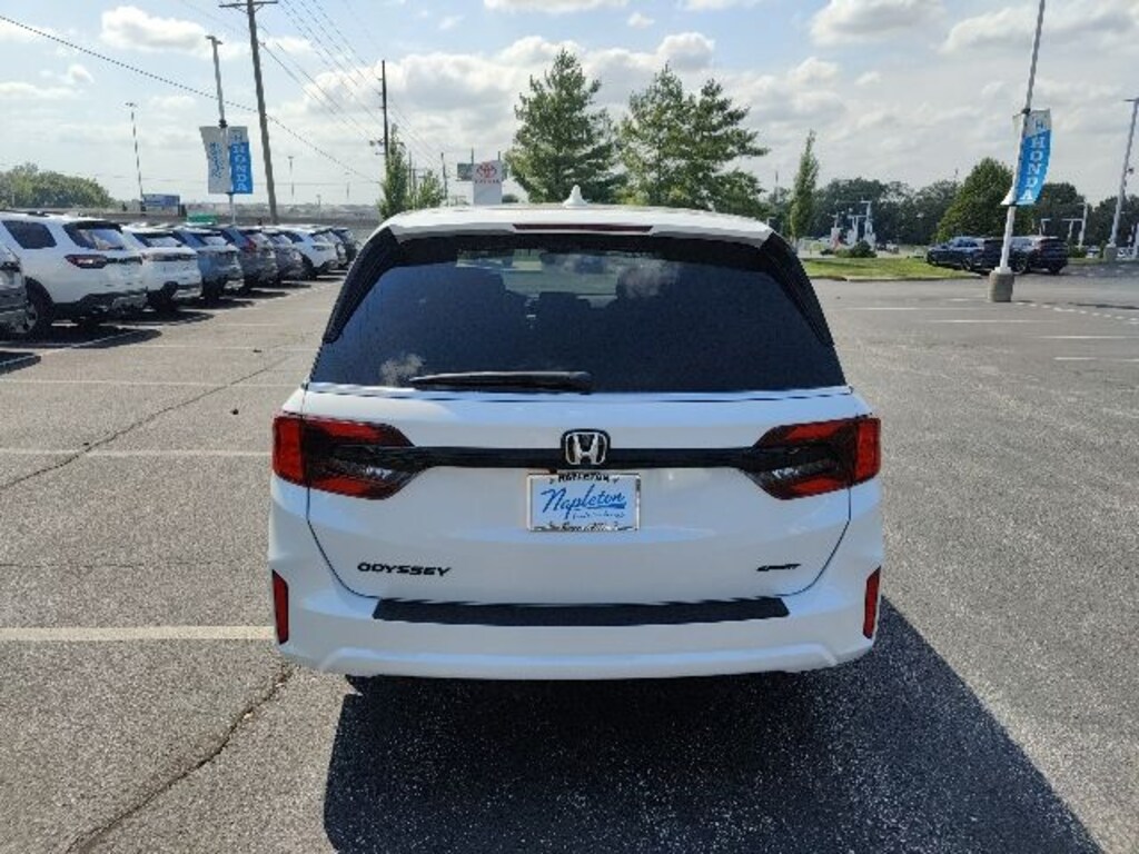 New 2026 Honda Odyssey Sport-L Van Passenger