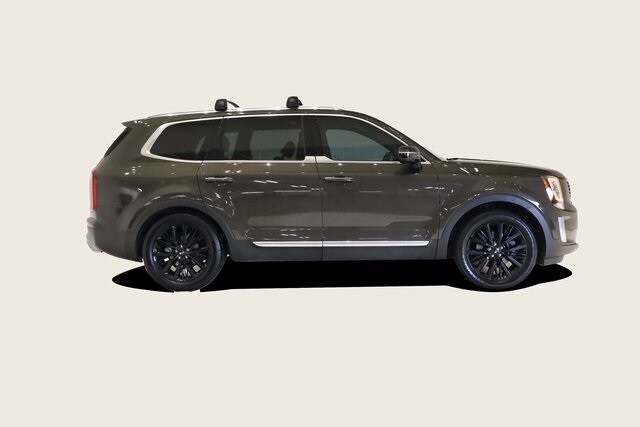 2020 Kia Telluride SX photo 2