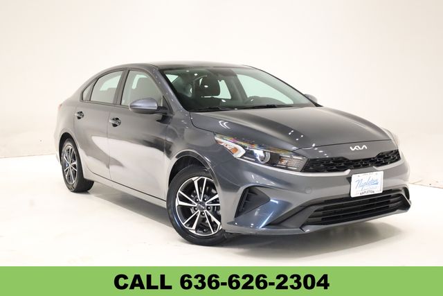 2024 Kia Forte LXS's photo