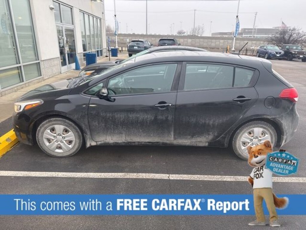 Used 2017 Kia Forte5 LX Hatchback