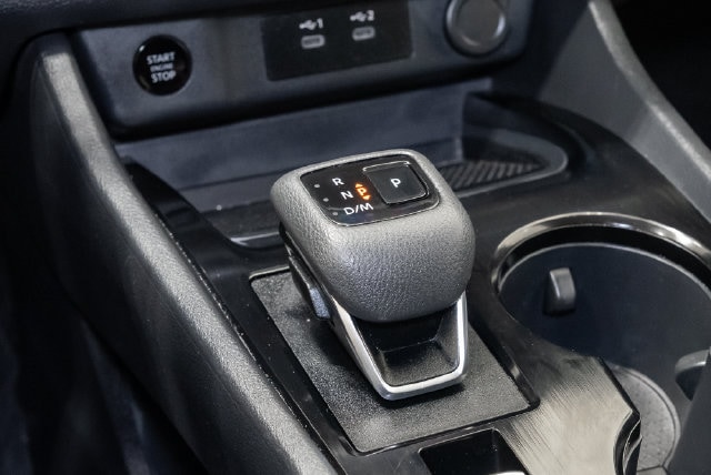 2025 Nissan Rogue SV - Photo 26