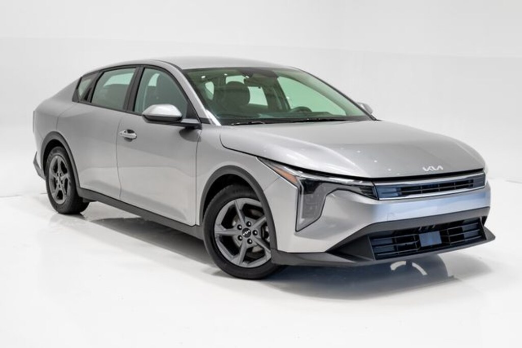 Used 2025 Kia K4 LXS Sedan