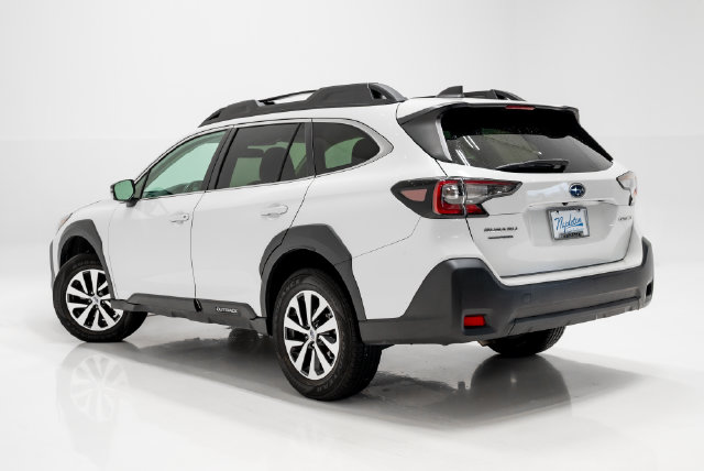 Used 2024 Subaru Outback Premium SUV