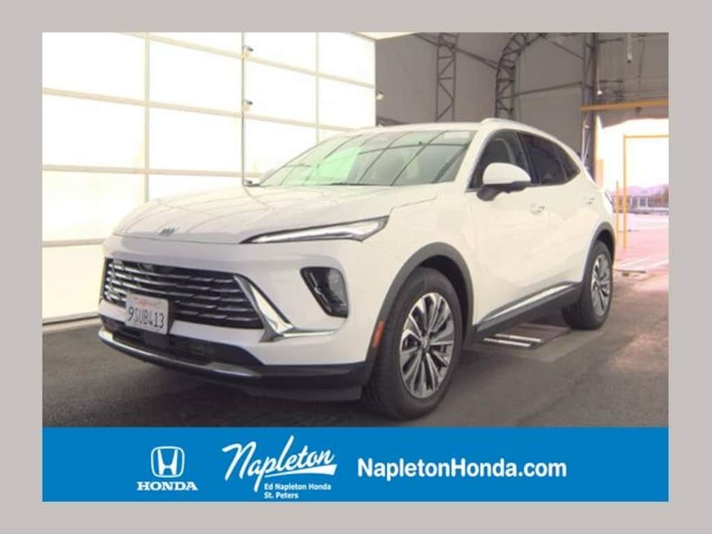 Used 2025 Buick Envision Preferred SUV