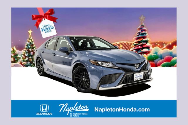 2023 Toyota Camry XSE's photo