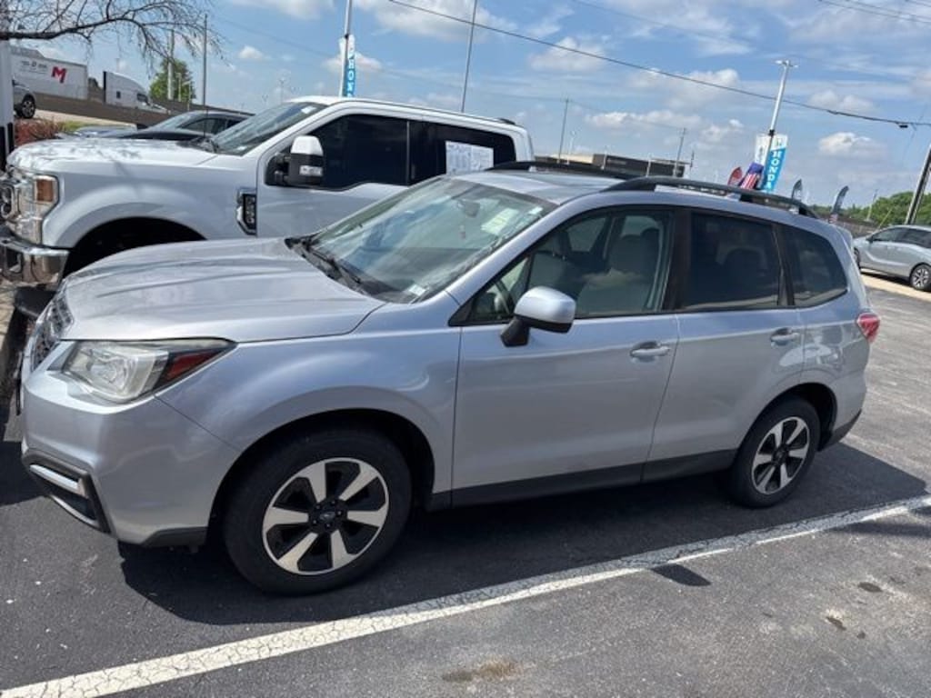 Used 2017 Subaru Forester 2.5i Premium SUV