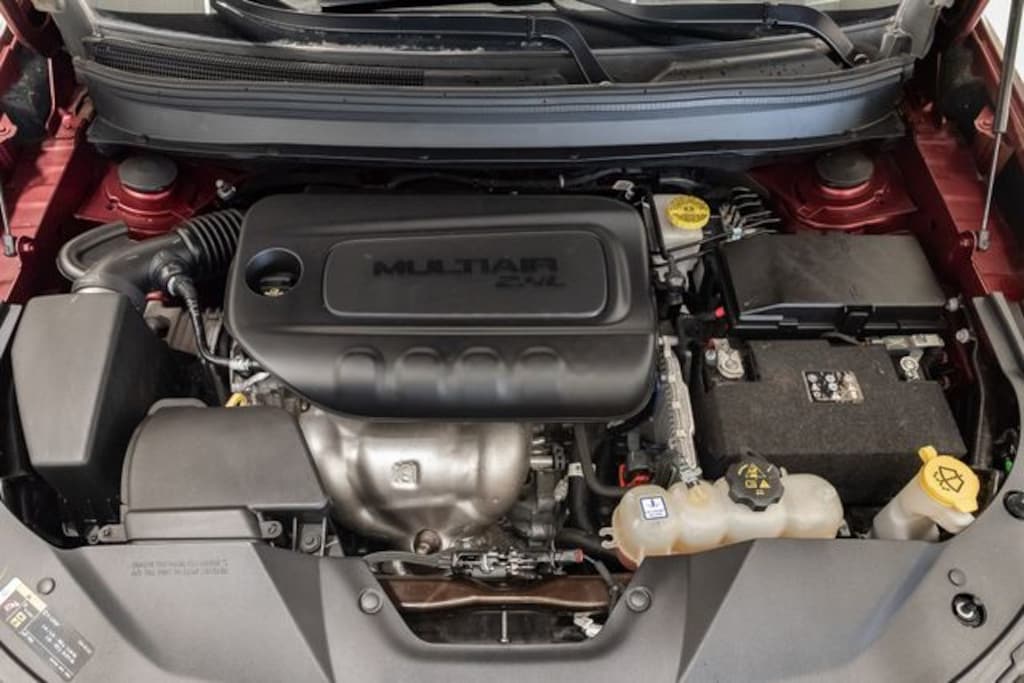 Used 2019 Jeep Cherokee Latitude Plus SUV