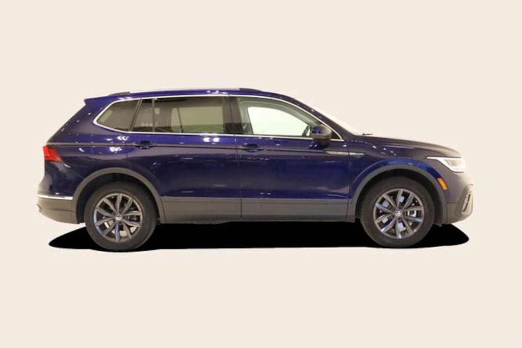 Used 2023 Volkswagen Tiguan 2.0T SE SUV