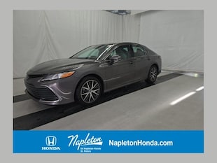 2022 Toyota Camry XLE Sedan