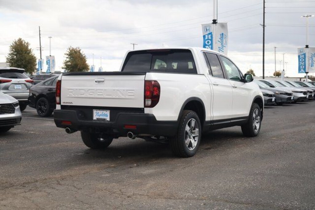 New 2026 Honda Ridgeline RTL Truck Crew Cab
