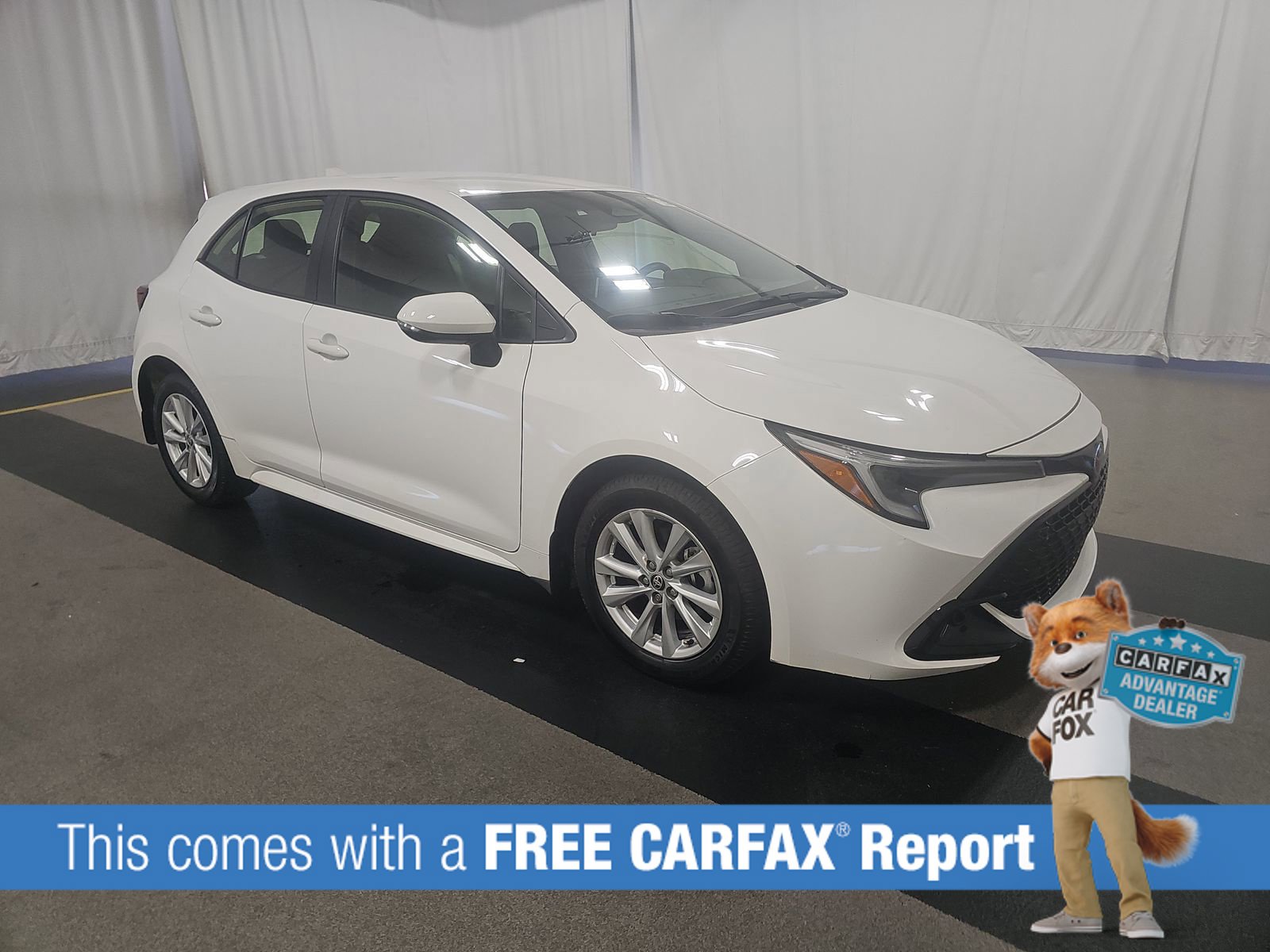 Used 2025 Toyota Corolla Hatchback SE Hatchback