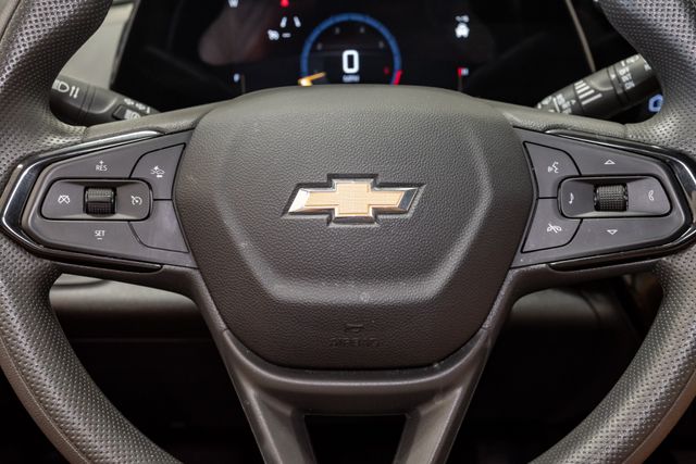 2025 Chevrolet Trax LT - Photo 12