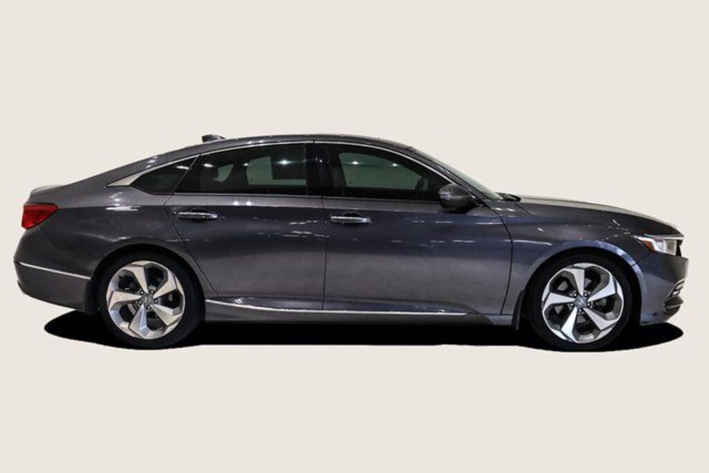 Used 2018 Honda Accord Touring 2.0T Sedan