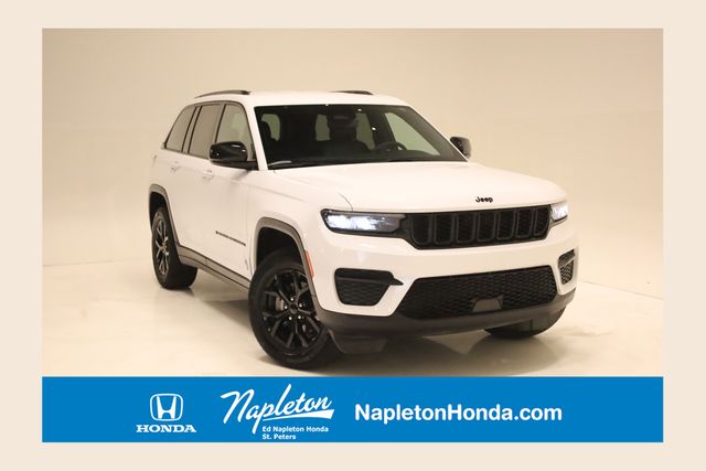 2024 Jeep Grand Cherokee Altitude 4x4's photo
