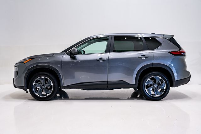 2025 Nissan Rogue SV - Photo 30
