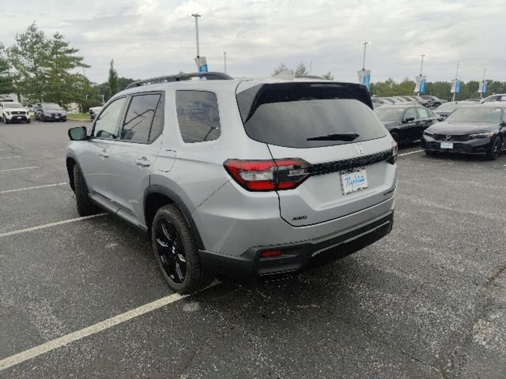 New 2026 Honda Pilot Black Edition SUV