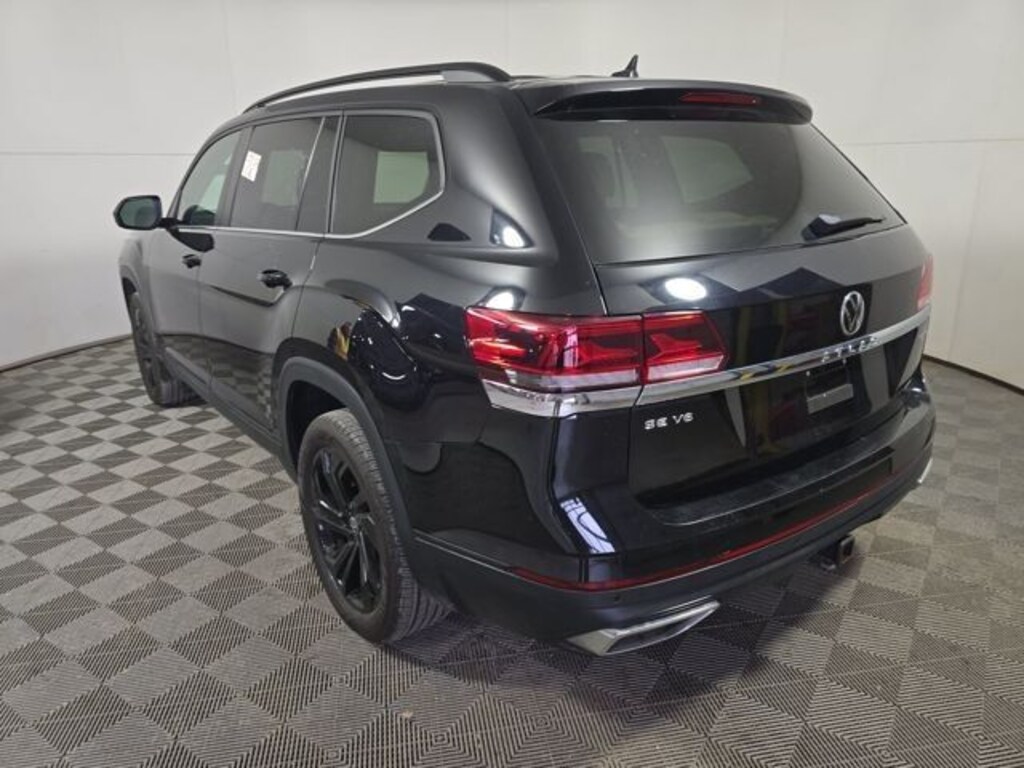 Used 2022 Volkswagen Atlas 3.6L V6 SE w/Technology SUV