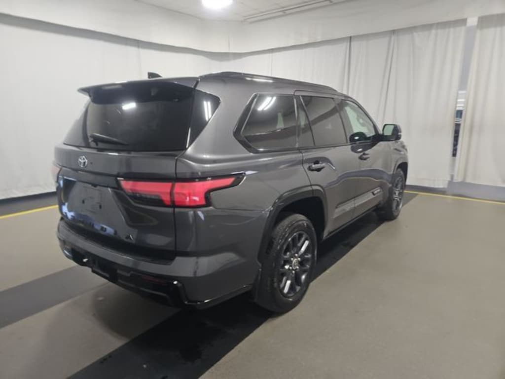 Used 2023 Toyota Sequoia Platinum SUV
