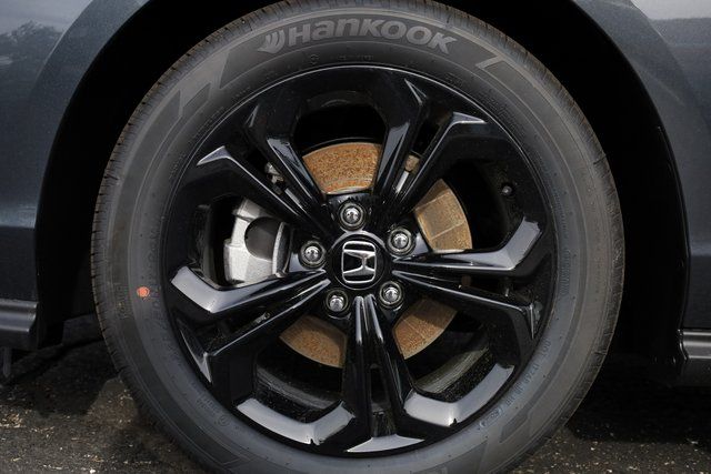 2025 Honda Accord SE - Photo 7