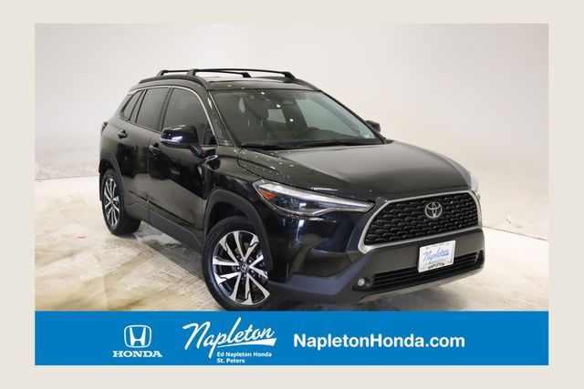 2024 Toyota Corolla Cross XLE
