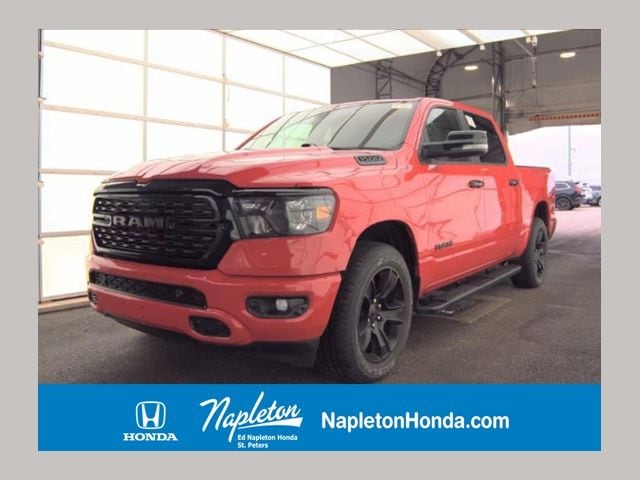 2023 RAM 1500 Big Horn/Lone Star 4x4 Crew Cab 5'7's photo