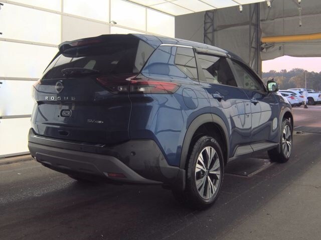 2022 Nissan Rogue SV photo 4