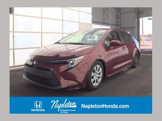 2025 Toyota Corolla Hybrid LE Sedan