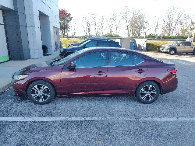 2020 Nissan Sentra SV photo 2