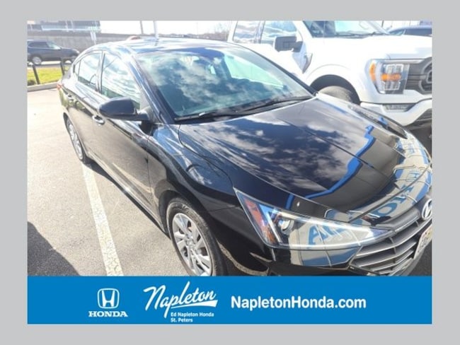 2020 Hyundai Elantra SE Sedan