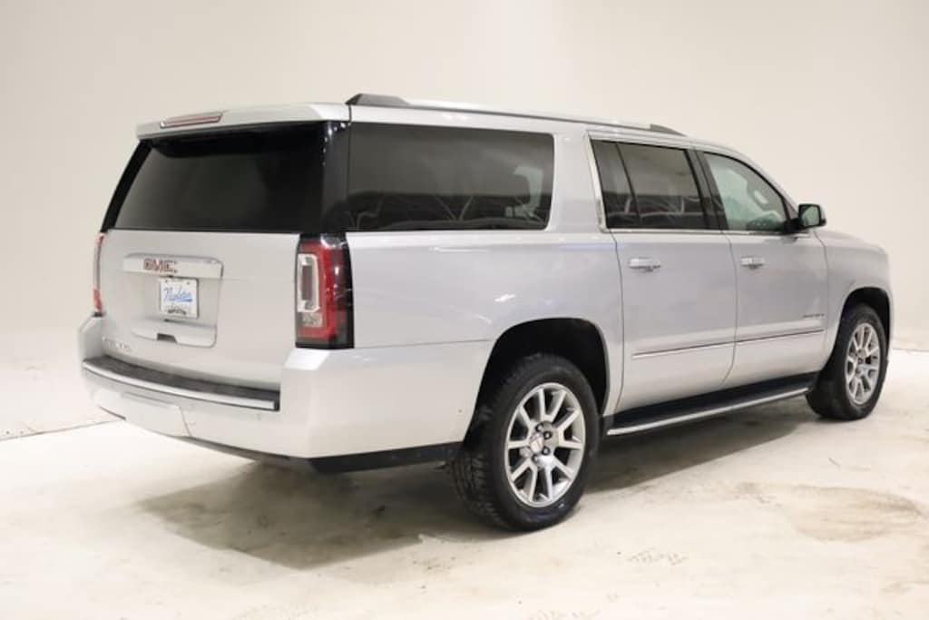 Used 2020 GMC Yukon XL Denali SUV