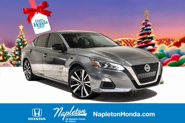 2022 Nissan Altima SR