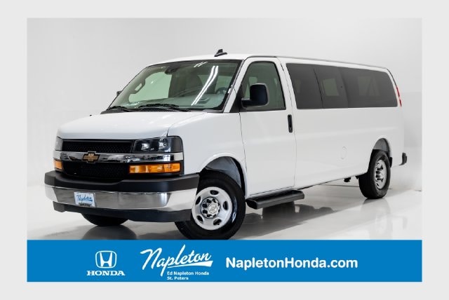 2025 Chevrolet Express Cargo 3500