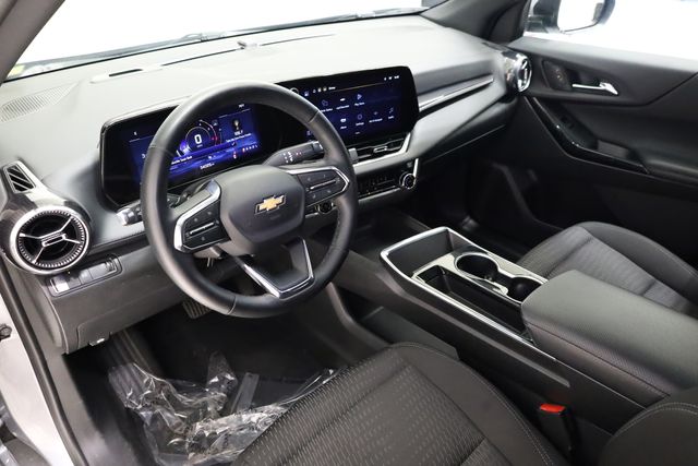 2025 Chevrolet Equinox LT - Photo 12