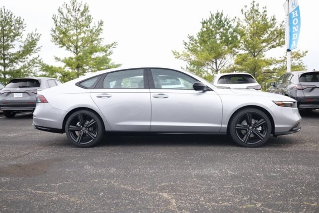 New 2025 Honda Accord Hybrid Sport-L Sedan