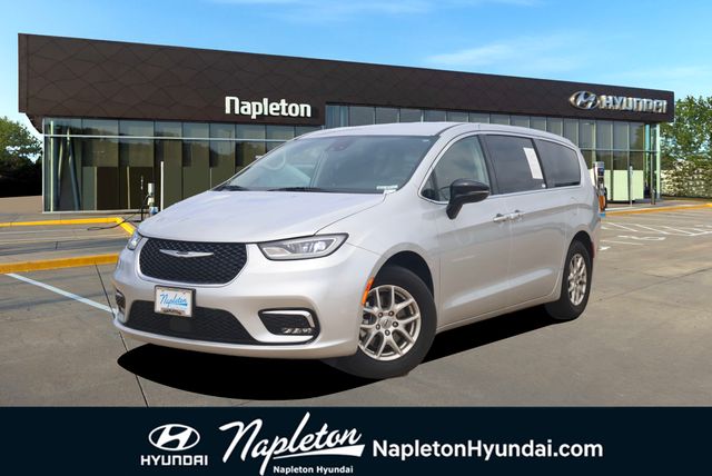 2024 Chrysler Pacifica