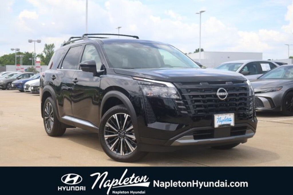 Used 2026 Nissan Pathfinder Platinum SUV