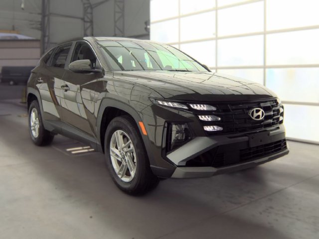 Used 2025 Hyundai Tucson SE SUV