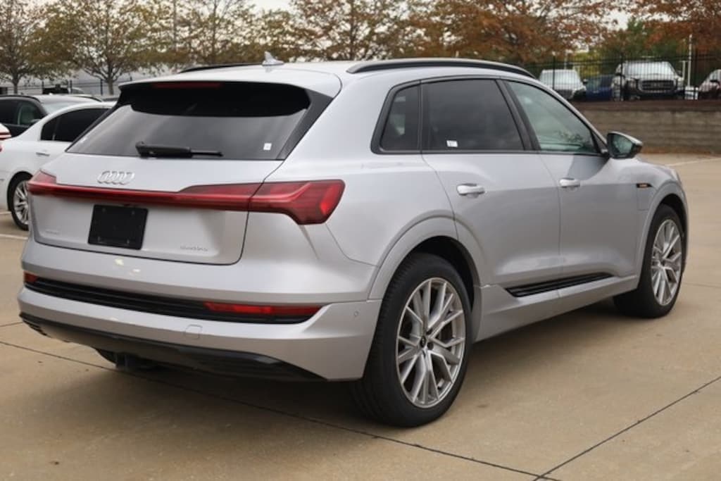 Used 2021 Audi e-tron Premium SUV