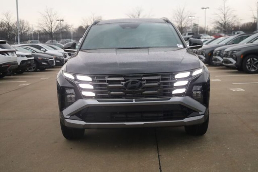 New 2026 Hyundai Tucson Limited FWD SUV