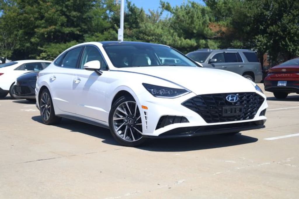 Used 2023 Hyundai Sonata Limited Sedan